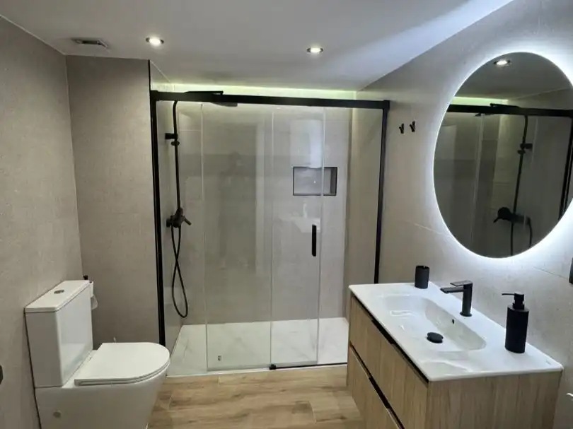 Baño de Piso de alquiler en Casco Antiguo