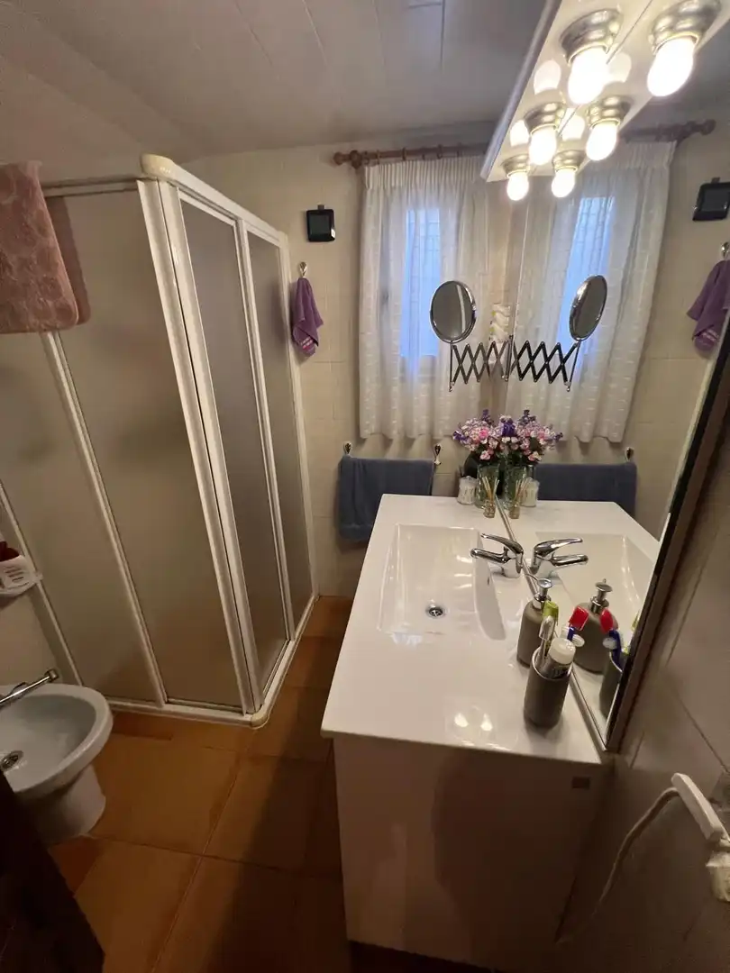 Bany de Casa o xalet en venda en Benidorm amb Aire condicionat, Terrassa i Traster