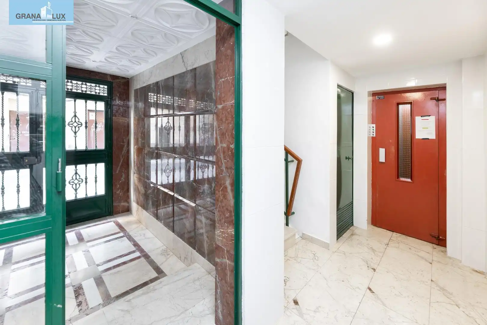 Piso con terraza en venta en Calle Triana Baja, imagen 2