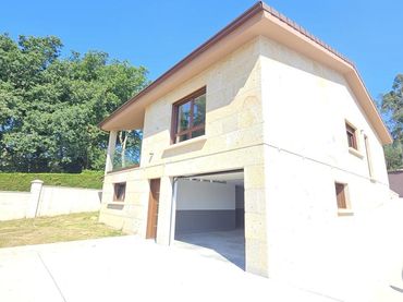 Villa à vendre à Tomiño