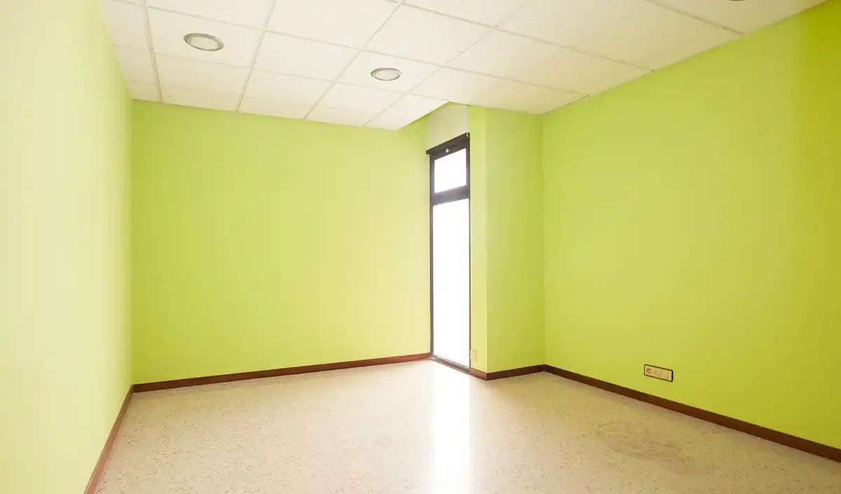 Oficina de alquiler en Figueres