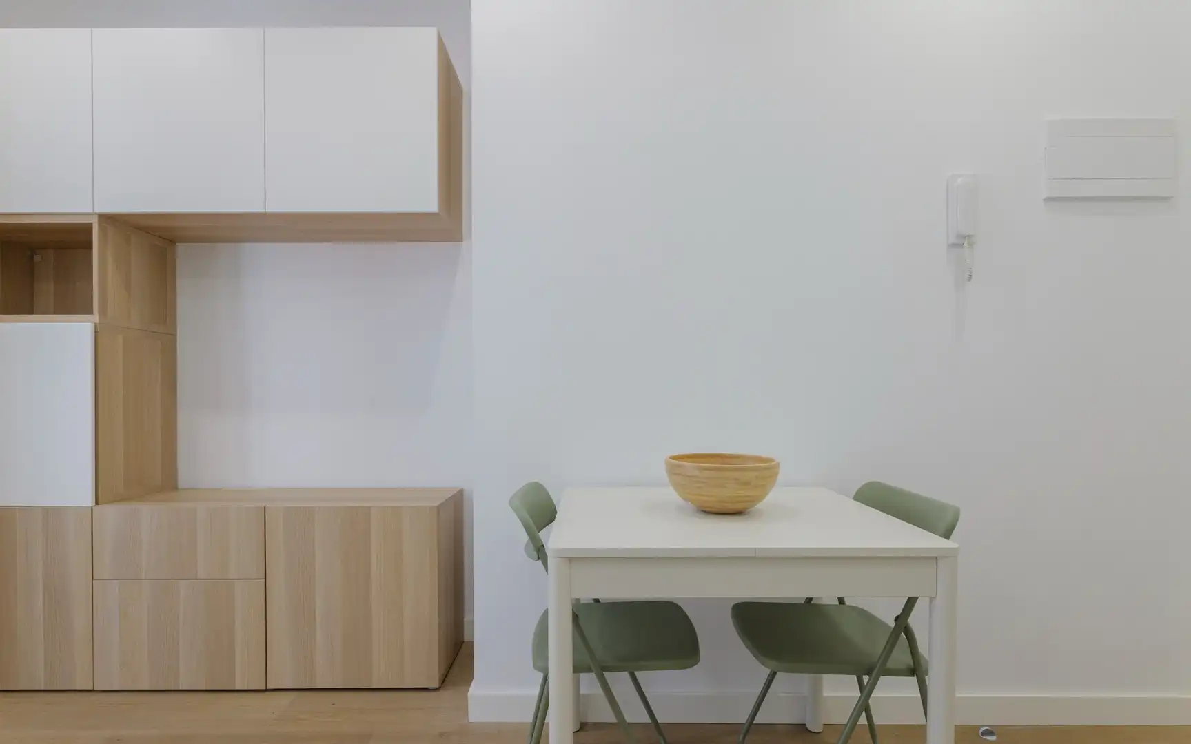 Comedor de Estudio en venta en Madrid con Aire acondicionado, Calefacción y Amueblado