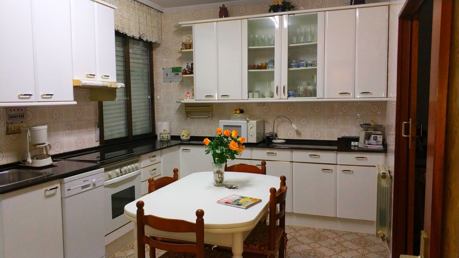 Cuina de Pis en venda en Portugalete amb Calefacció i Moblat