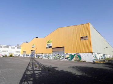 Industrial building for sale in Bekolarra Kalea