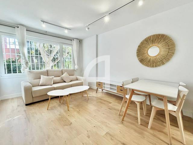 Piso en Alquiler en MENENDEZ PELAYO en Niño Jesús