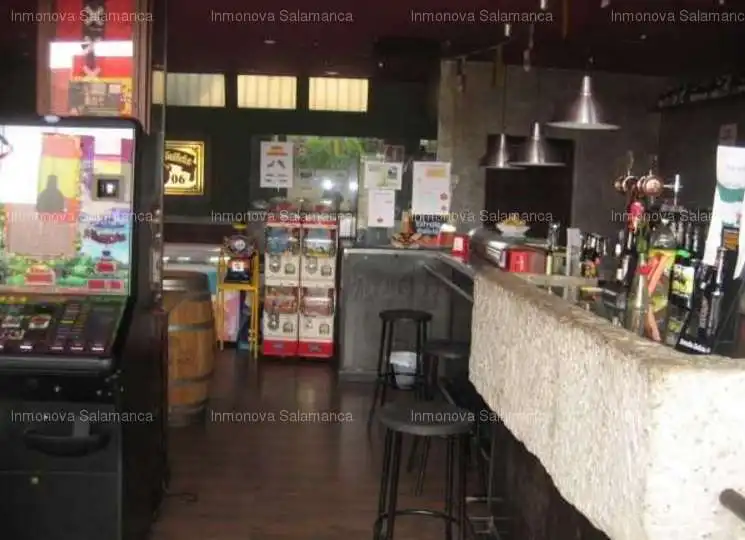 Business premises for sale in Monterrubio de Armuña, imagen 3