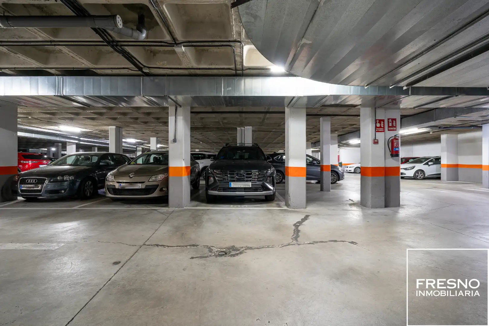 Parking de Piso en venta en Madrid con Aire acondicionado, Calefacción y Parquet