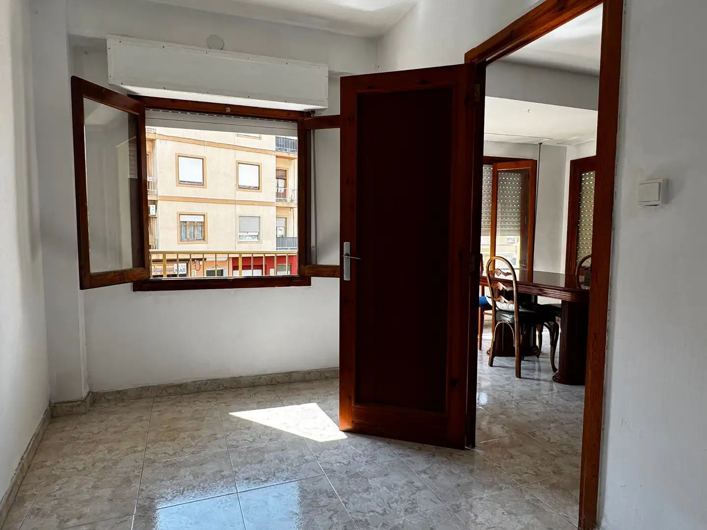 Appartamento con terrazza in vendita a Avenida Germanies, imagen 10