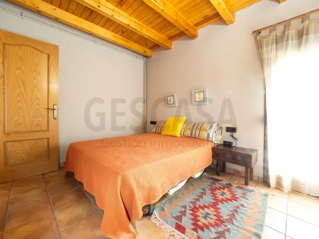Casa o chalet en venta en Calle Nucleo De Altron, Sort