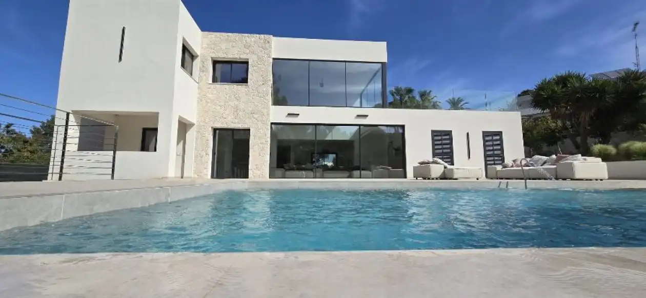 Piscina de Casa o chalet en venta en Calvià