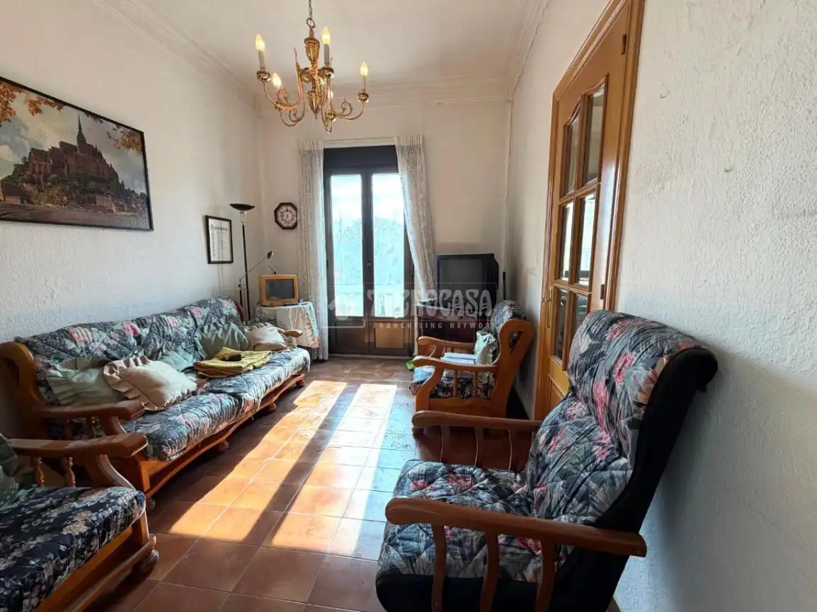 Living room of Flat for sale in Zaragoza  with Heating