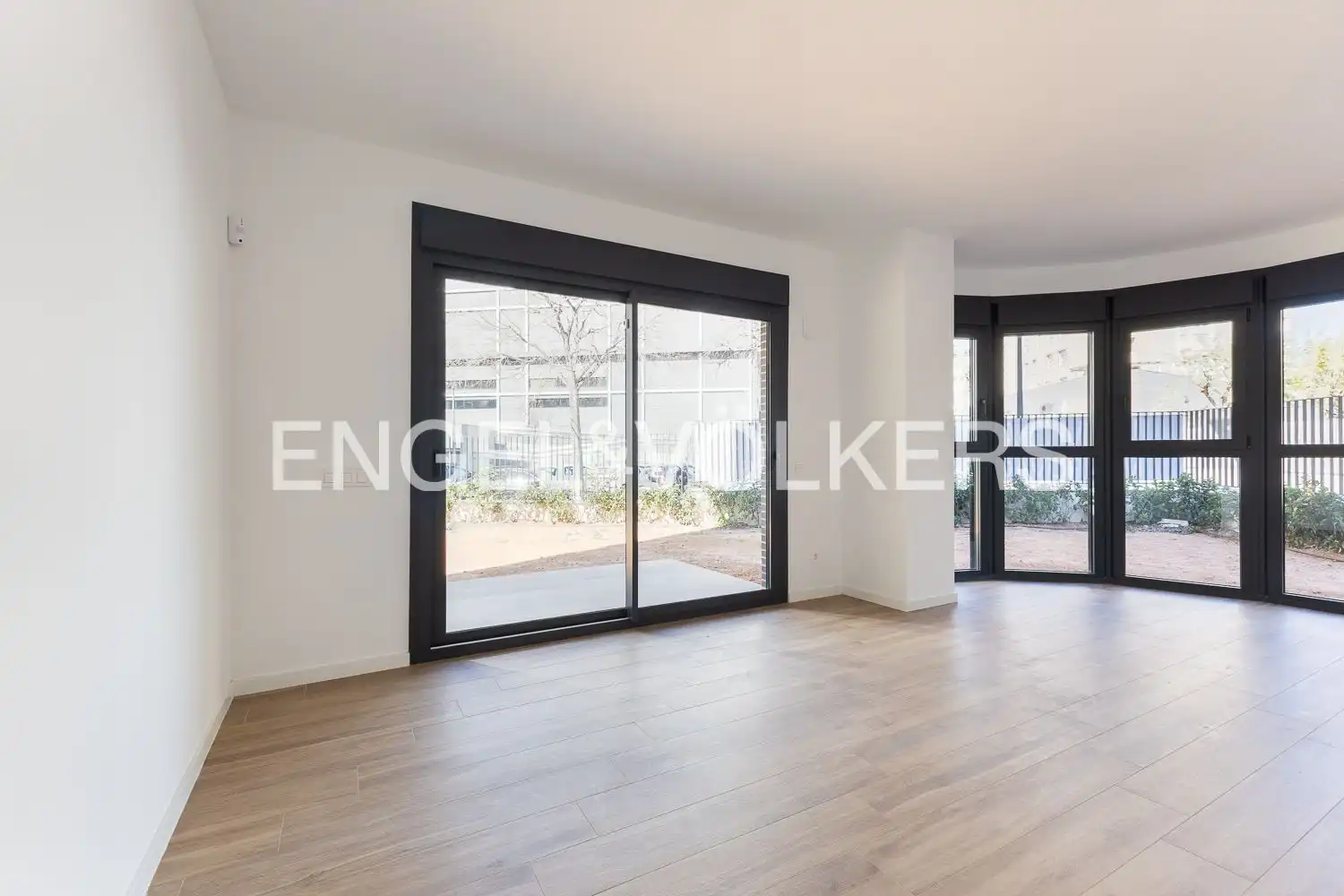 Apartments for sale in Valencia  with Air Conditioner, Heating and Private garden