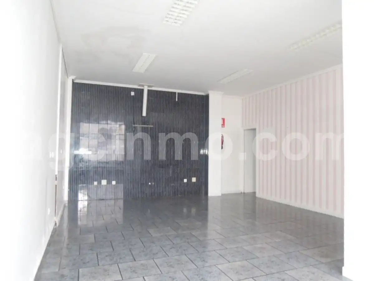 Commercial properties for sale in Laguna de Duero