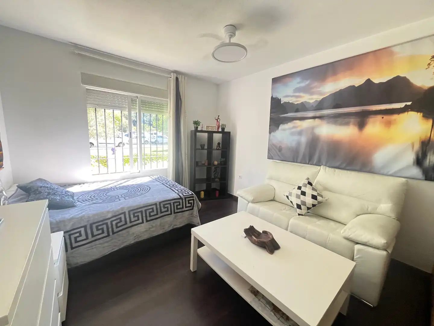 Habitación de Estudio en venta en Marbella con Amueblado, Lavadora y Piscina comunitaria