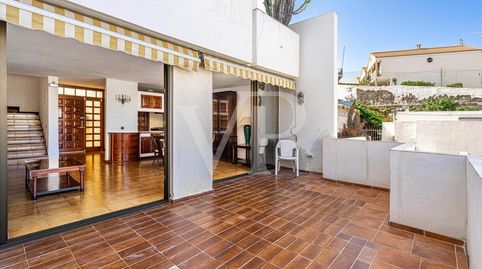 Foto 4 de Casa adosada en venda a San Eugenio Alto, Adeje