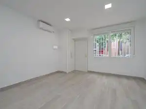 Habitación de Piso en venta en Madrid con Aire acondicionado y Calefacción