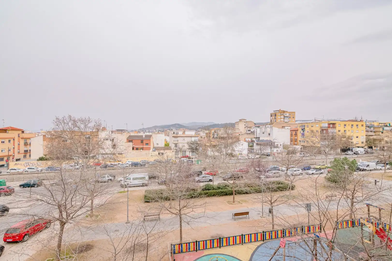 Vista exterior de Piso en venta en Granada con Aire acondicionado, Calefacción y Jardín privado