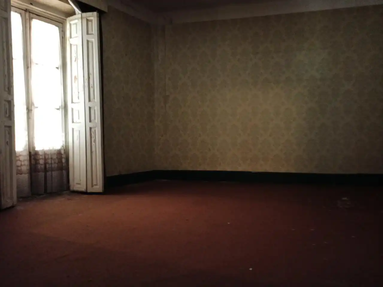 Habitación de Edificio en venta en Ávila