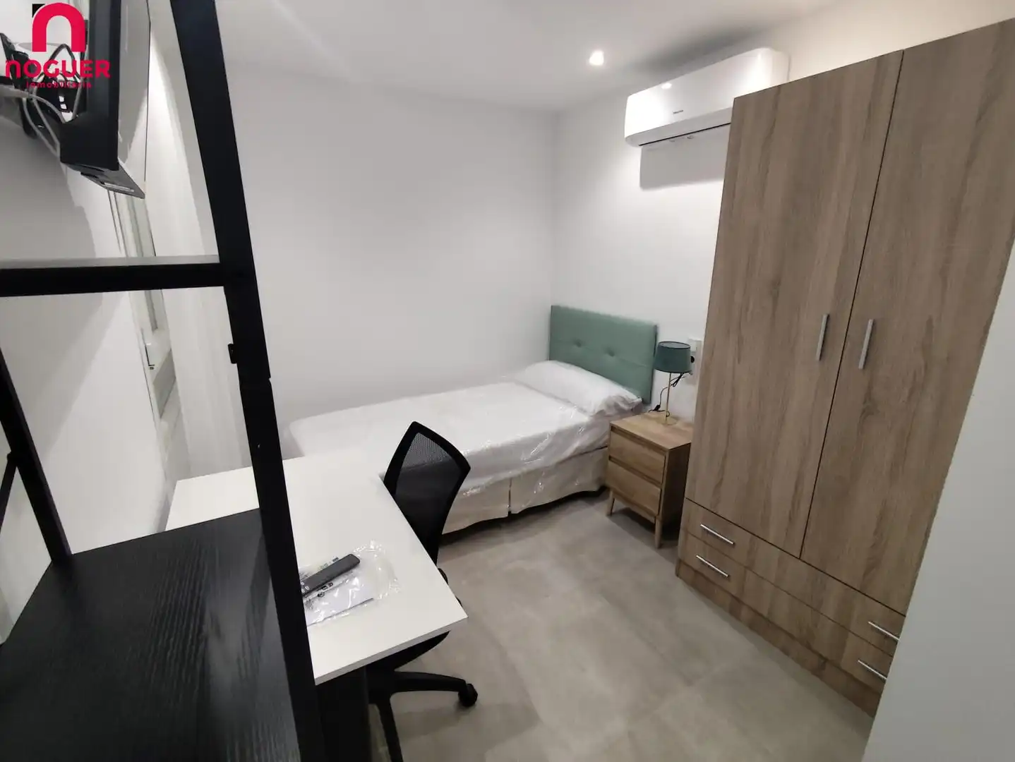 Schlafzimmer von Wohnung zur Miete in Córdoba mit Klimaanlage, Heizung und Möbliert