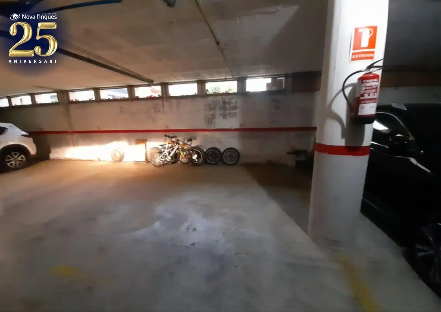 Aparcamiento en venta en Poble