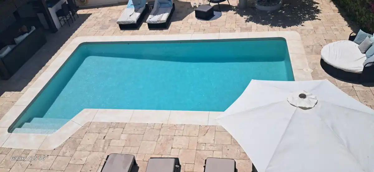 Piscina de Casa o chalet en venta en Marbella con Terraza y Piscina