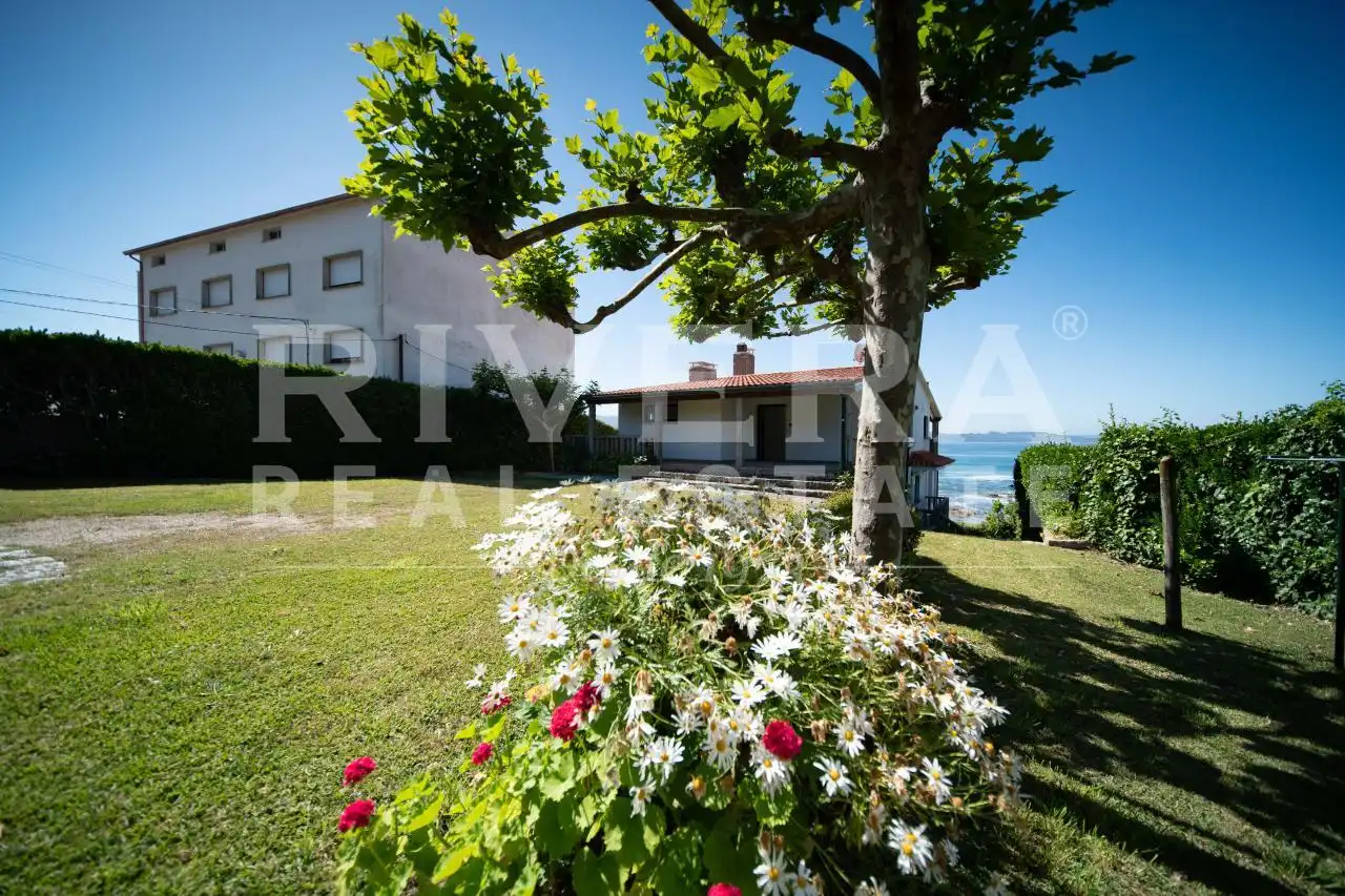 Jardín de Piso en venta en Sanxenxo con Calefacción y Terraza