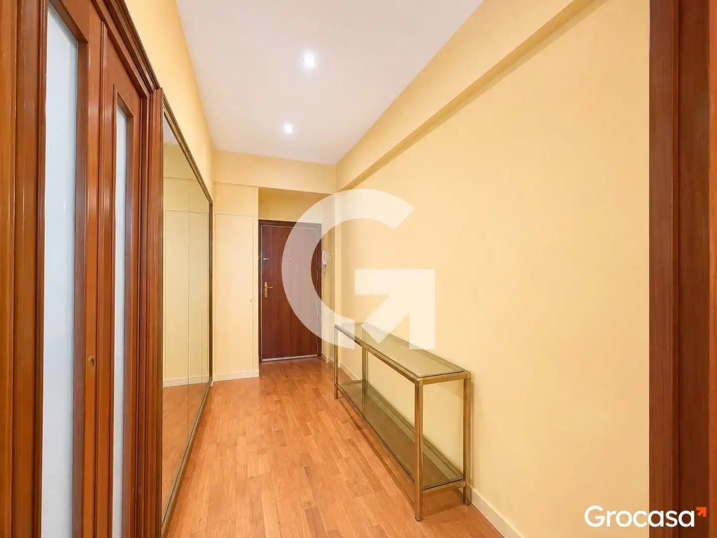 Flat for sale in Barcelona  with Air Conditioner, Heating and Terrace