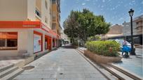 Vista exterior de Apartament en venda en Marbella