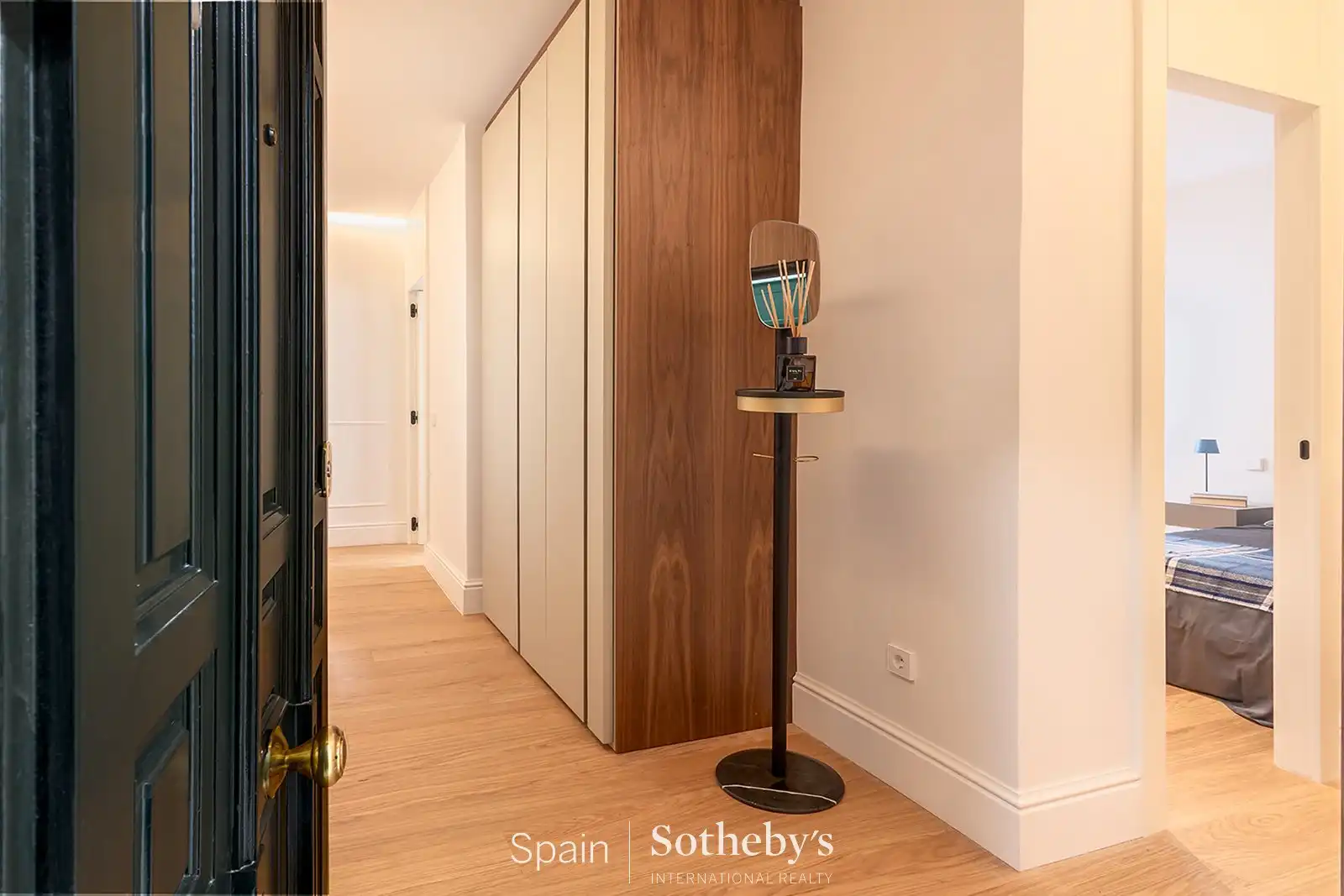 Apartments for sale in Madrid  with Air Conditioner and Heating