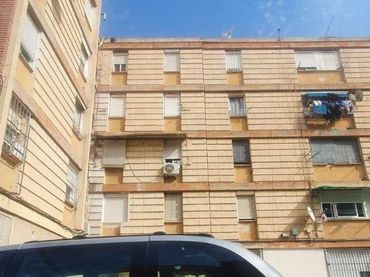 Pis en venda a Barrio Poligono Paz 4