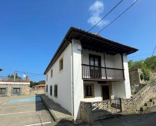 Vista exterior de Casa o xalet en venda en Ruiloba amb Balcó