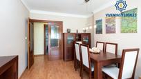 Dining room of Flat for sale in  Granada Capital