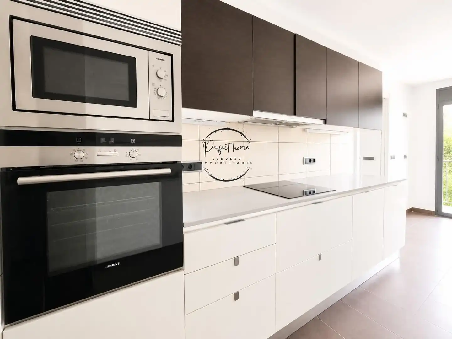 Cocina de Piso en venta en Ordino con Calefacción, Terraza y Trastero