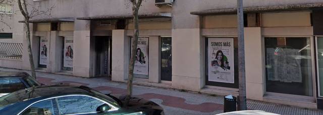 Local comercial en Venta en Calle Timanfaya, 4 en Parque Lisboa - La Paz