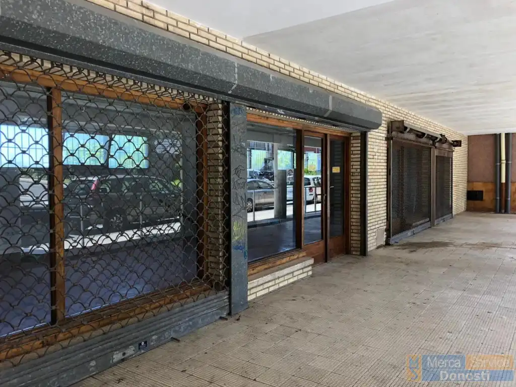 Business premises to rent in Pinar - Anaka - Belaskoenea