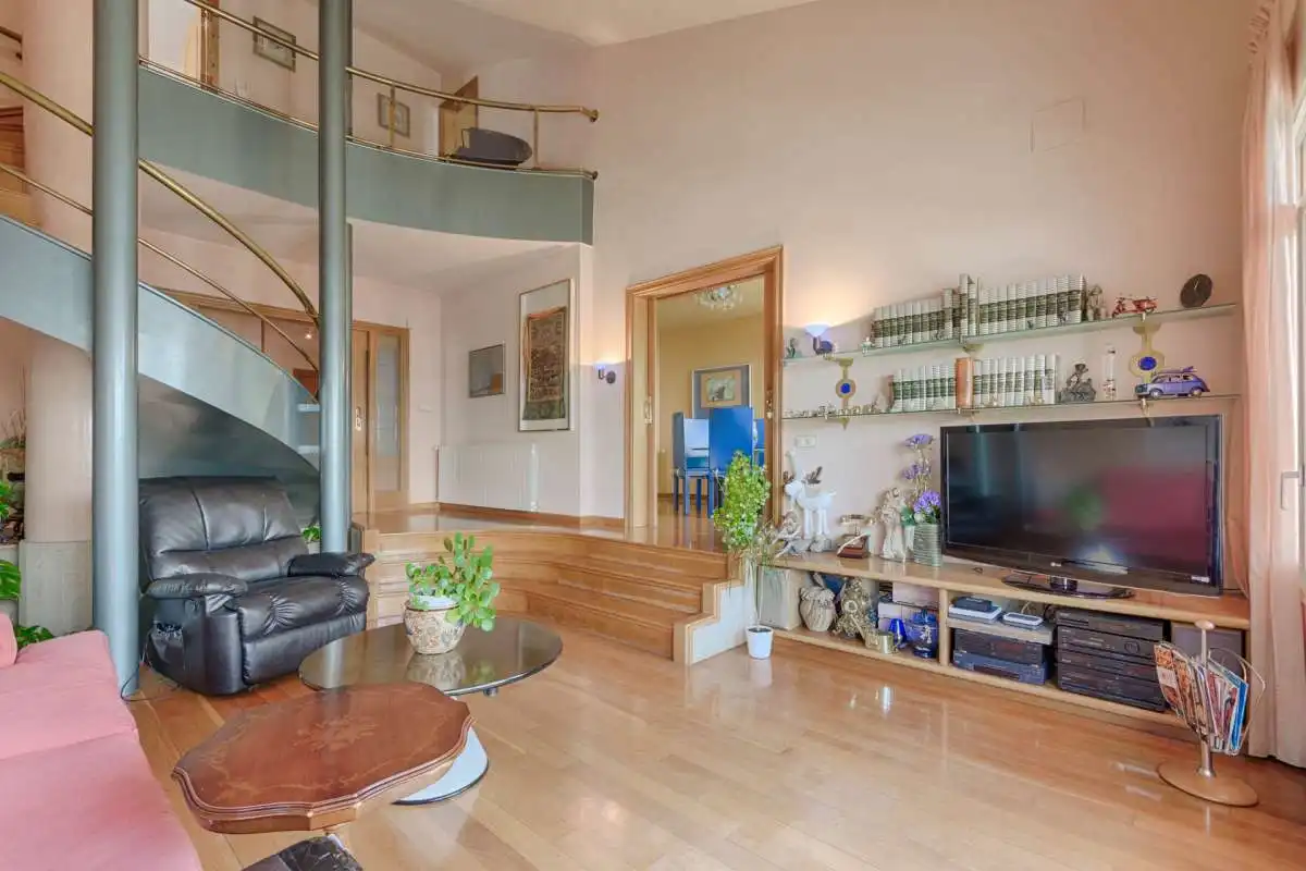 Sala d'estar de Casa o xalet en venda en Roses amb Jardí privat