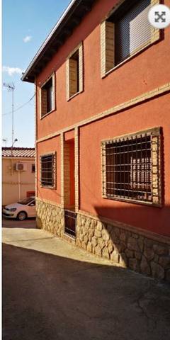 Casa-chalet en Venta en Valdeverdeja