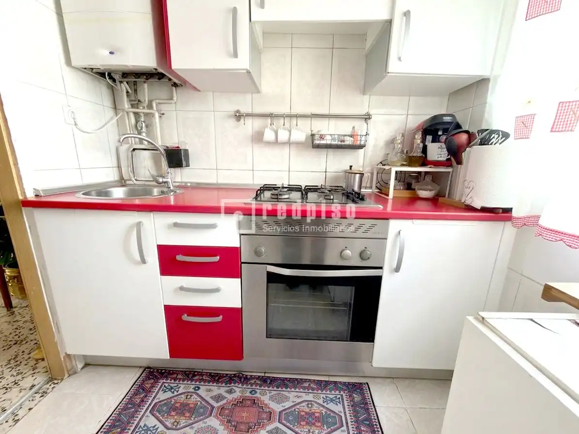 Cocina de Piso en venta en Madrid con Calefacción y Terraza