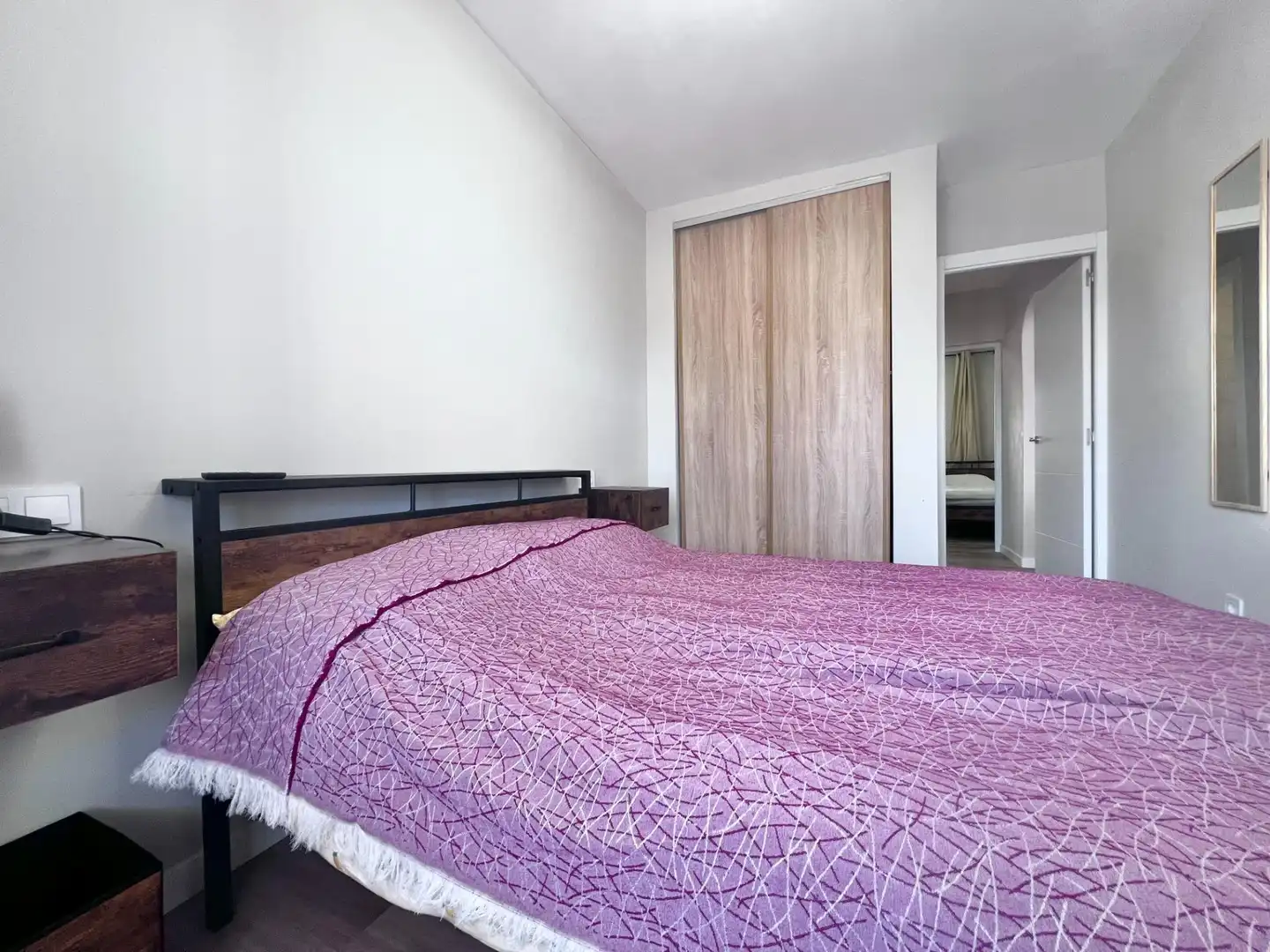 Dormitori de Casa o xalet en venda en Orihuela amb Aire condicionat, Jardí privat i Moblat