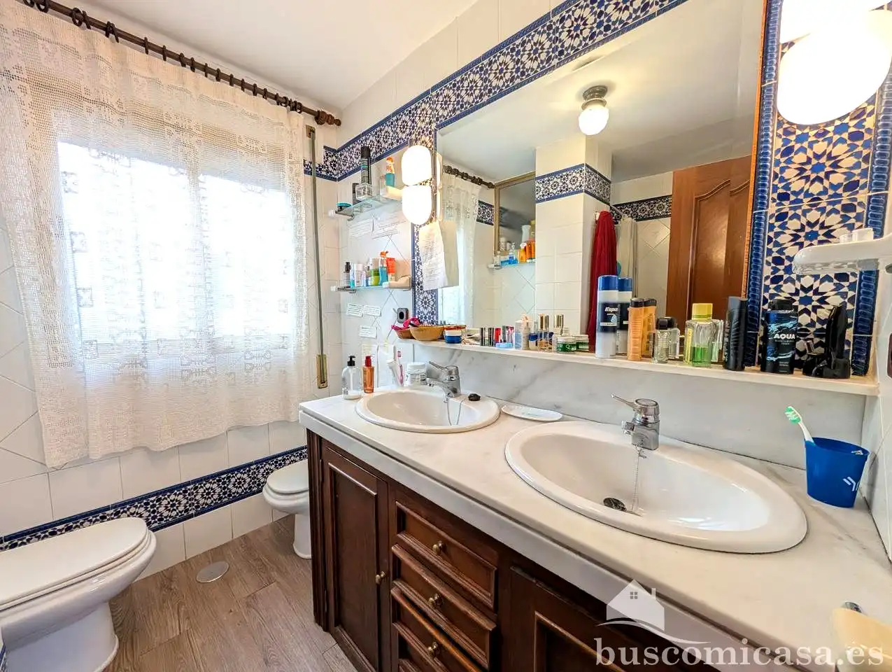 Baño de Dúplex en venta en Linares con Aire acondicionado, Terraza y Trastero