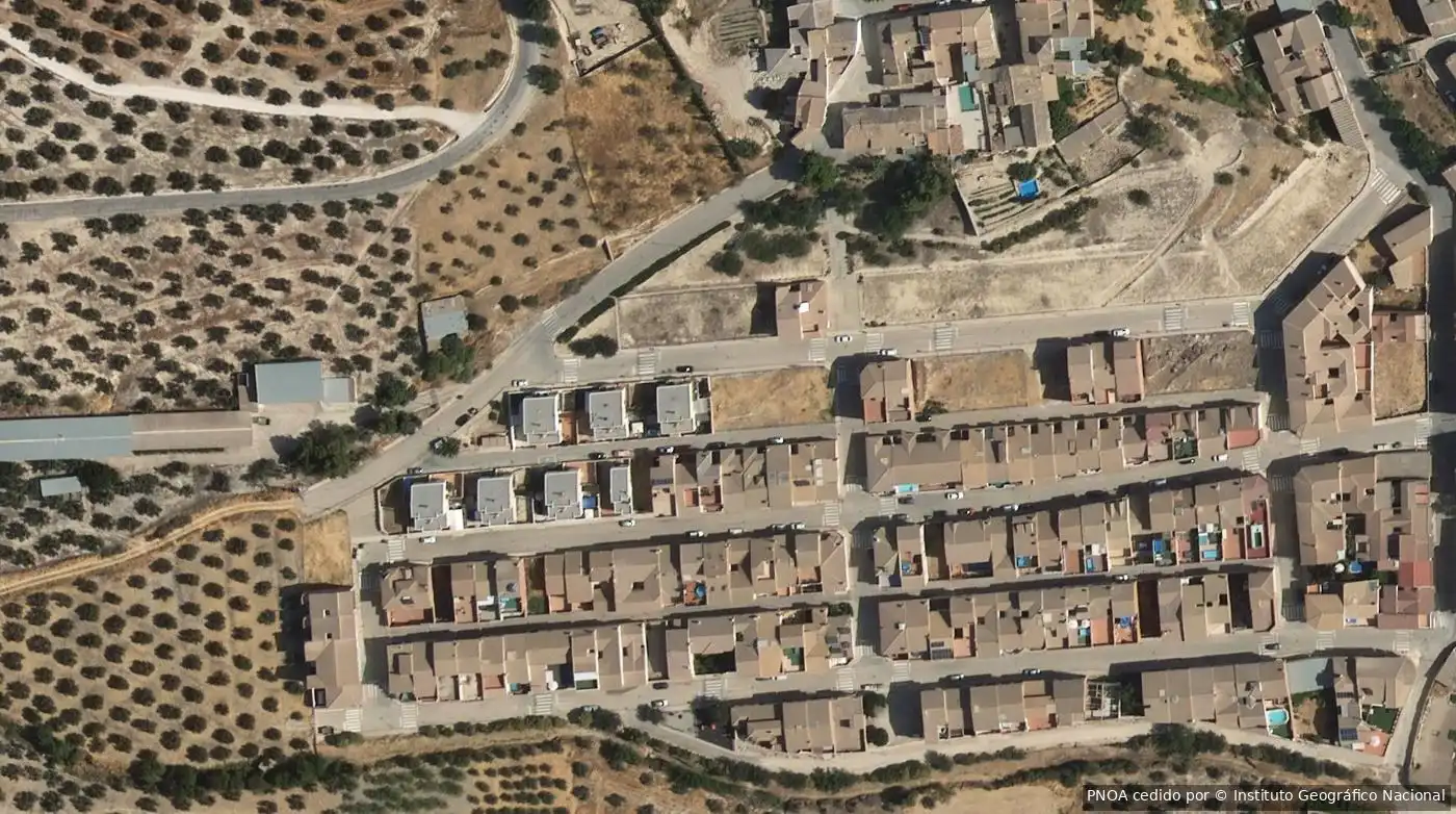 Vista exterior de Residencial en venda en Huelma, Jaén