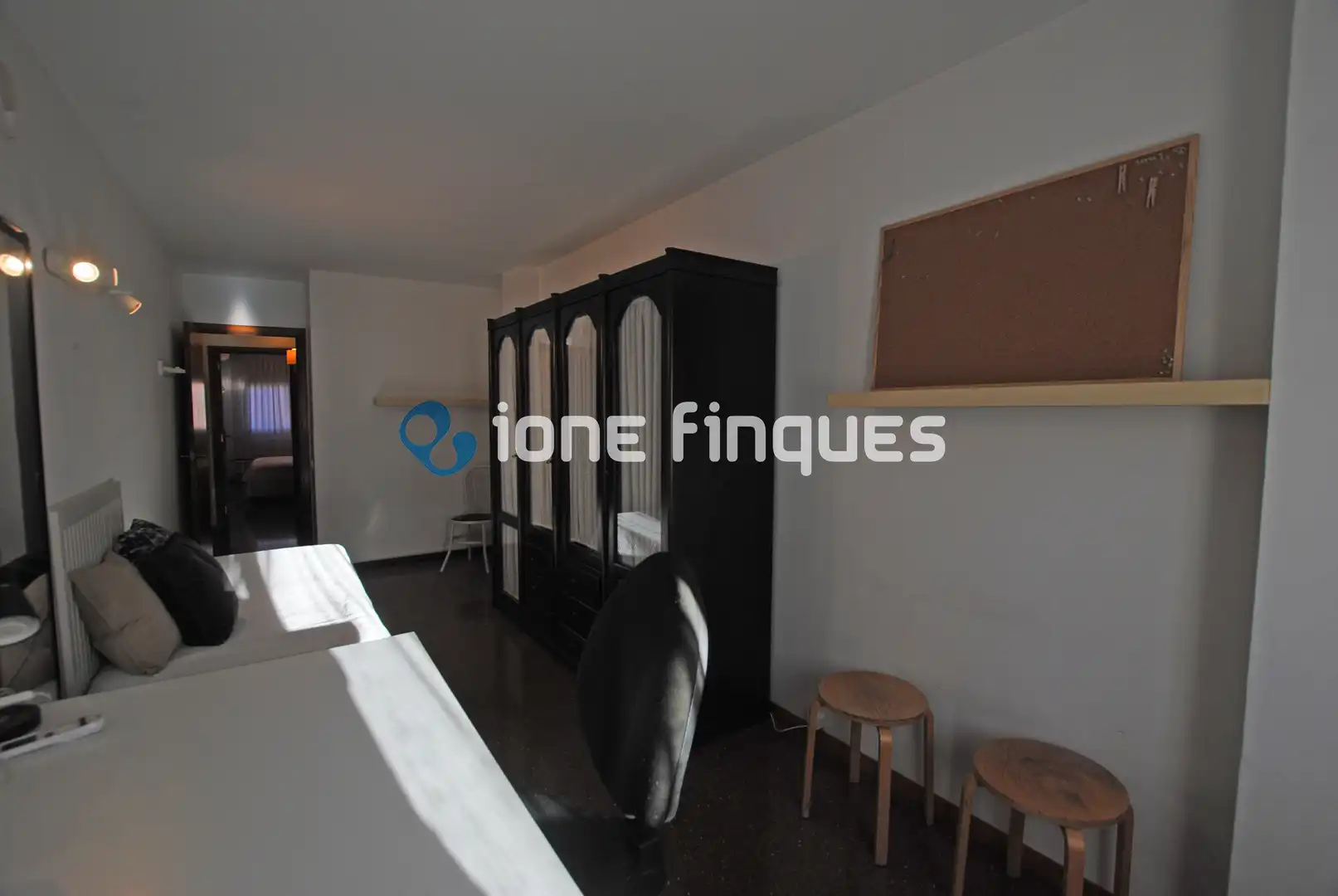 Flat for sale in Cerdanyola del Vallès  with Heating, Terrace and Storage room