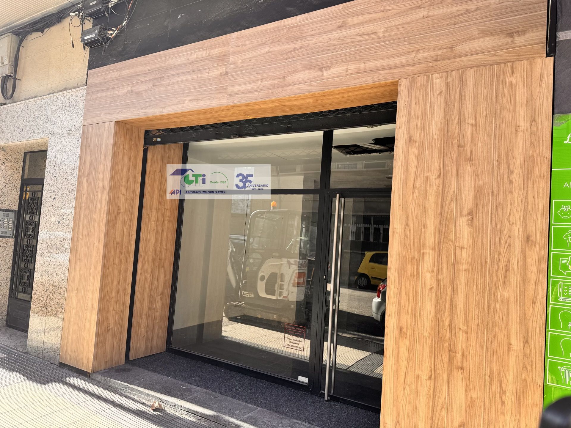 Premises for rent in  Zaragoza Capital