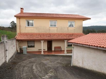 Vista exterior de Casa o xalet en venda en Oza dos Ríos