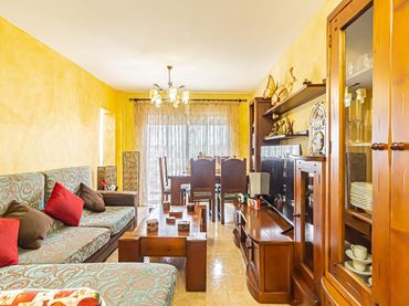 Appartement avec balcon à vendre à Calle SENECA - TORRECIEGA 2