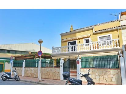 Exterior view of House or chalet for sale in Fuengirola  with Terrace