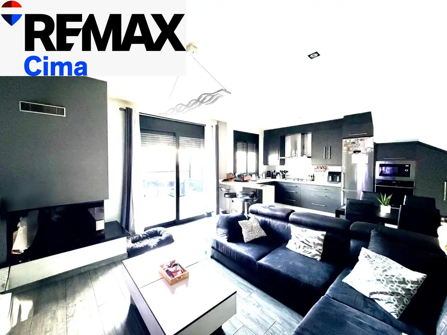 Vista exterior de Casa o chalet en venta en Cúllar con Calefacción, Terraza y Trastero