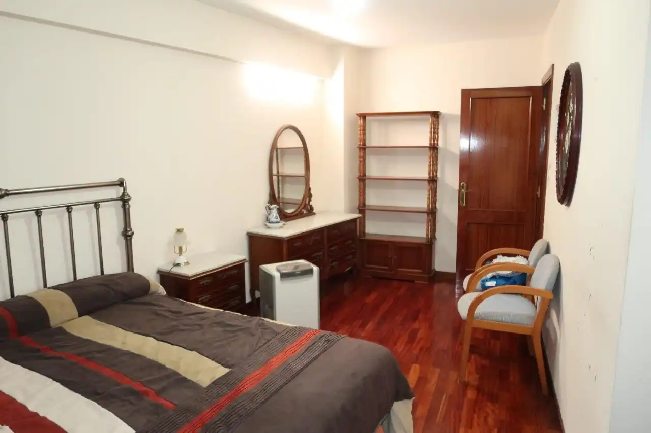 Wohnung zur Miete in Villa Negreira, Agra del Orzán - Ventorrillo