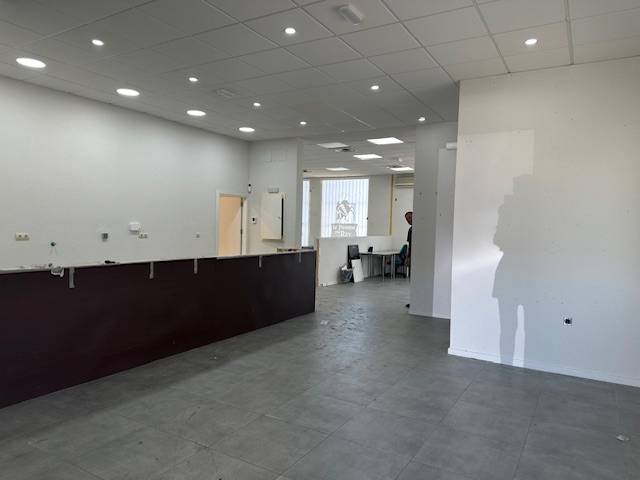 Local comercial en Venta en Calle del Rey, 1 en Sevilla la Nueva