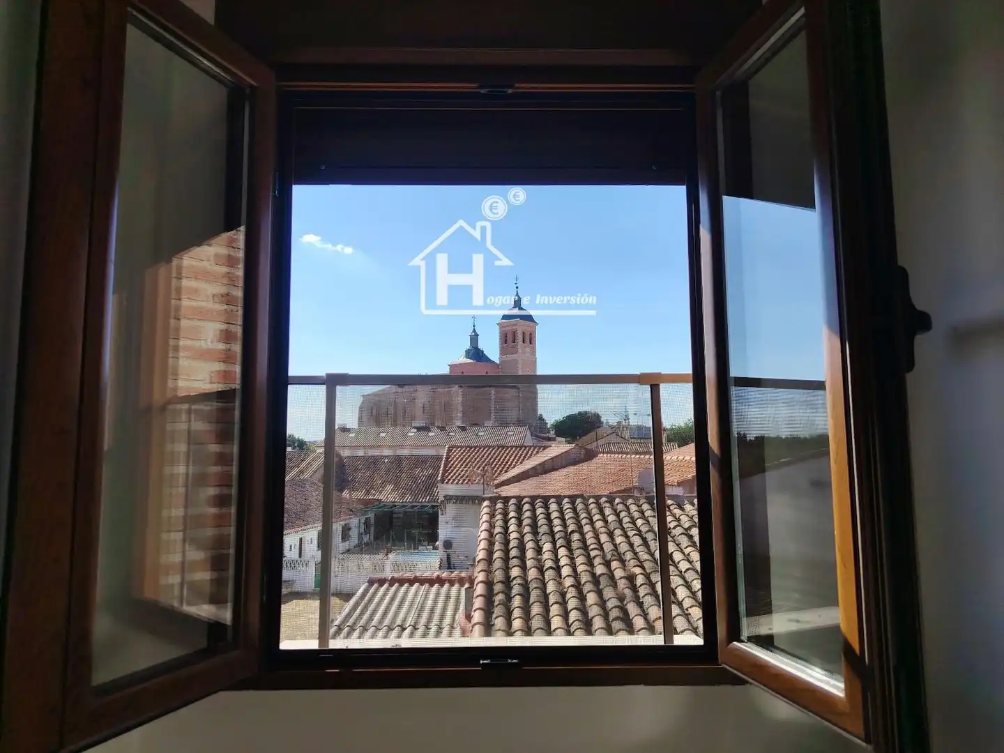 Außenansicht von Wohnung zur Miete in Meco mit Klimaanlage, Heizung und Terrasse